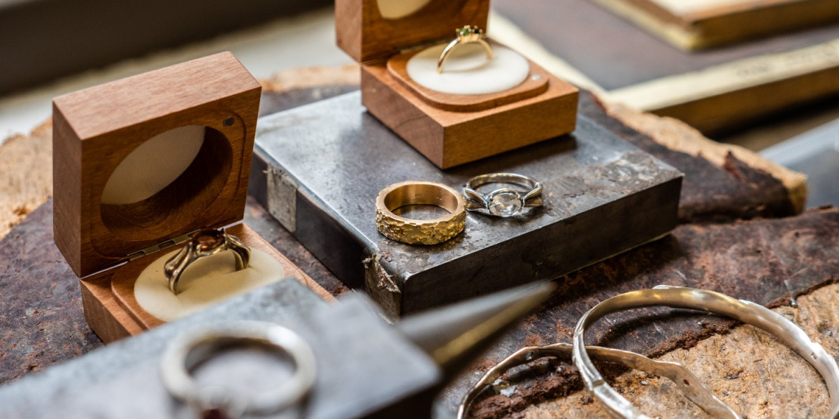 best jewelry manufacturers in the world
